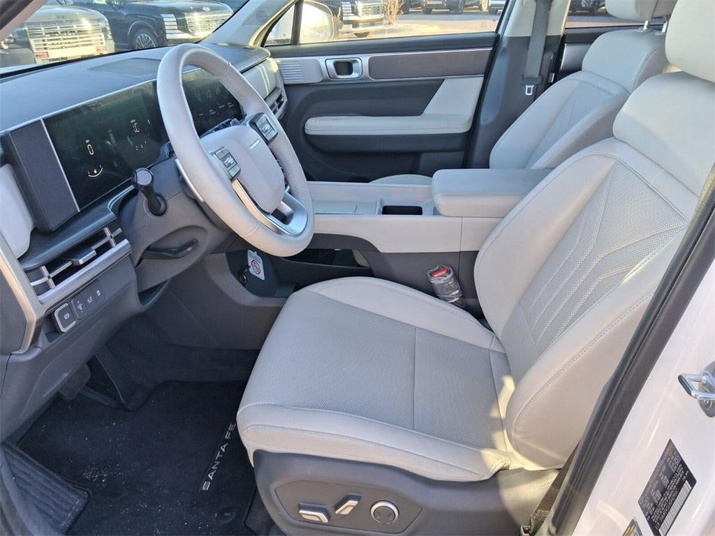2025 Hyundai SANTA FE SEL FWD