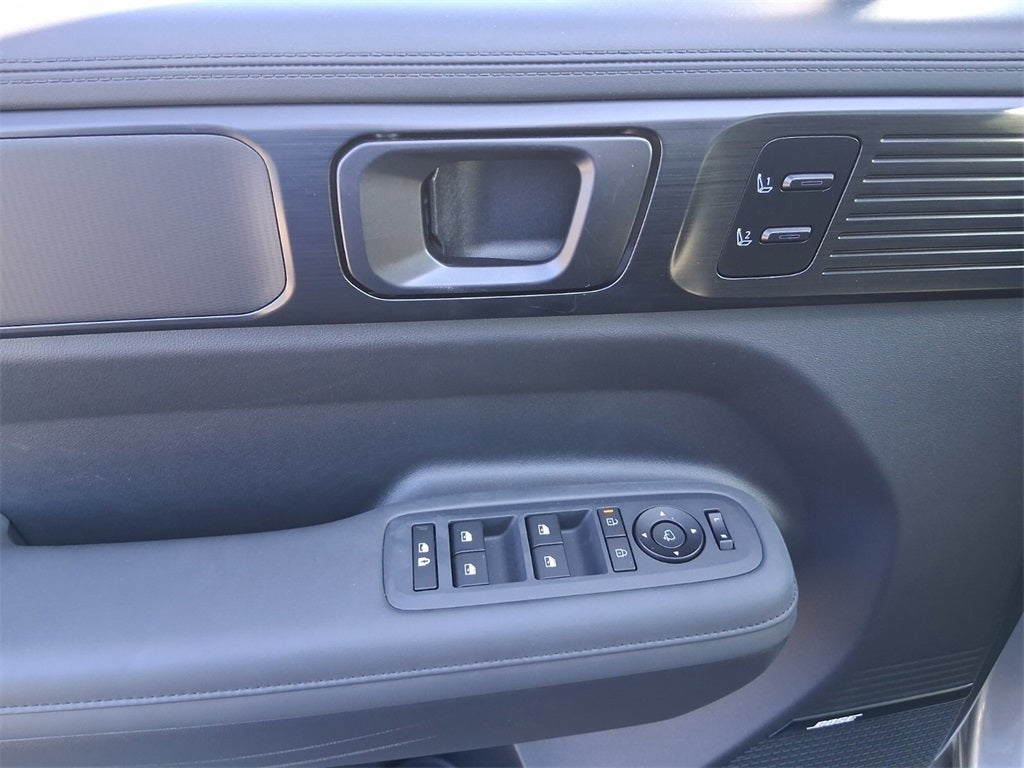 2025 Hyundai SANTA FE Calligraphy FWD