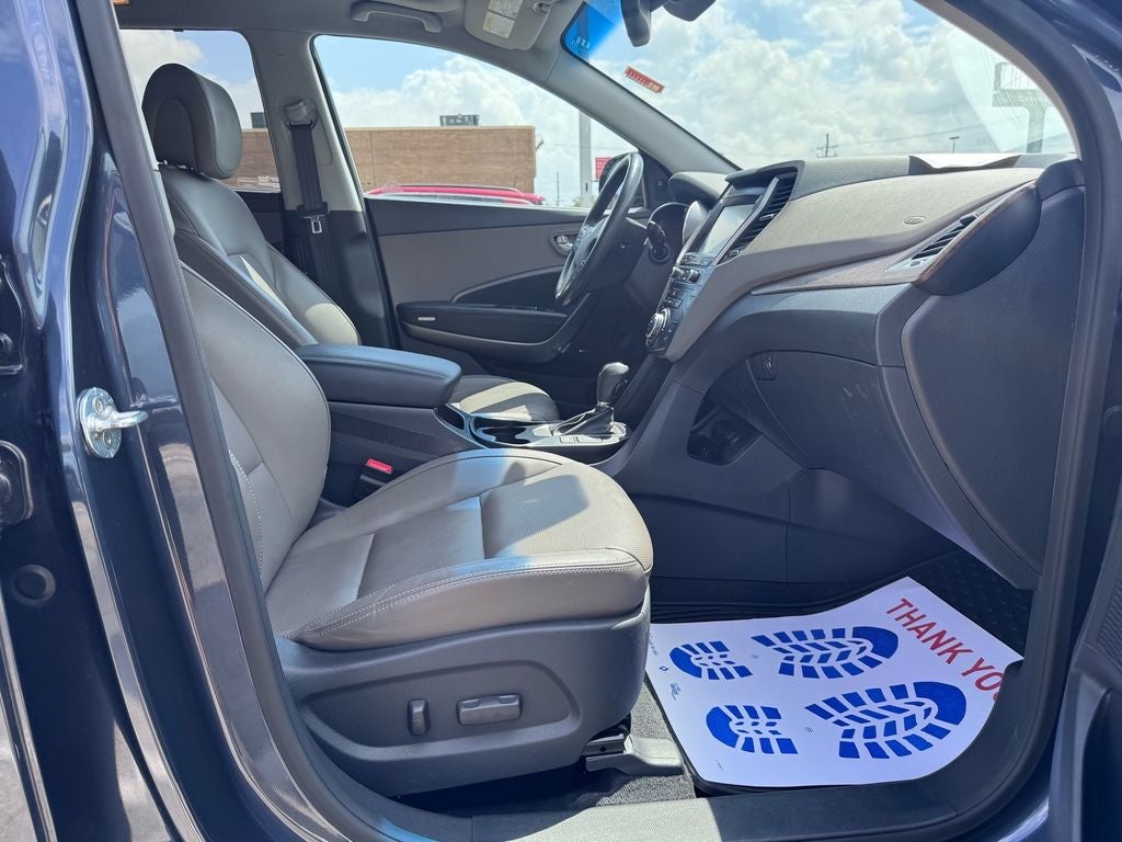 2019 Hyundai SANTA FE SE