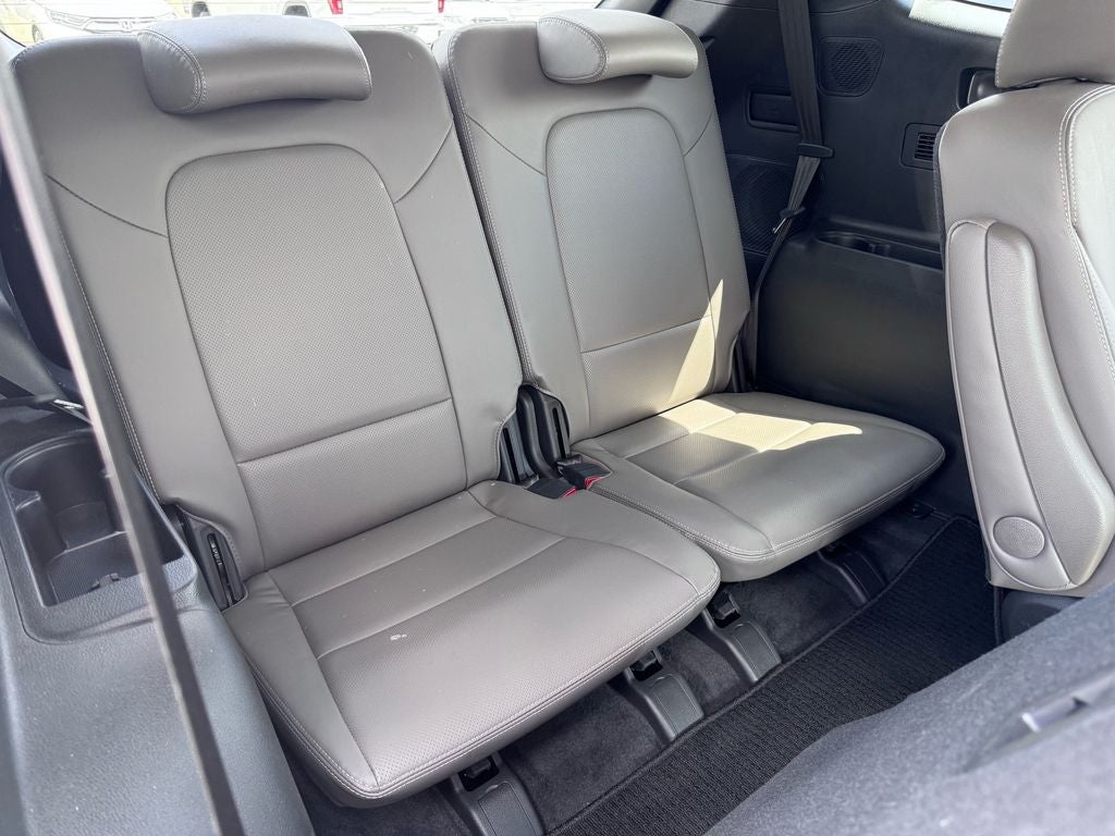 2019 Hyundai SANTA FE SE