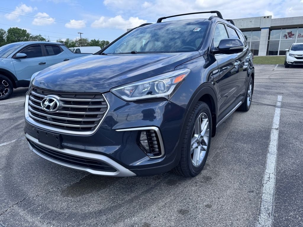 2019 Hyundai SANTA FE SE