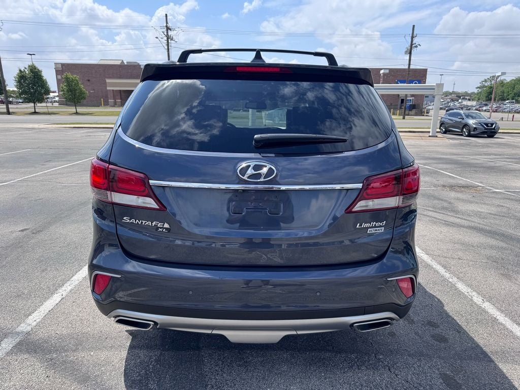 2019 Hyundai SANTA FE SE