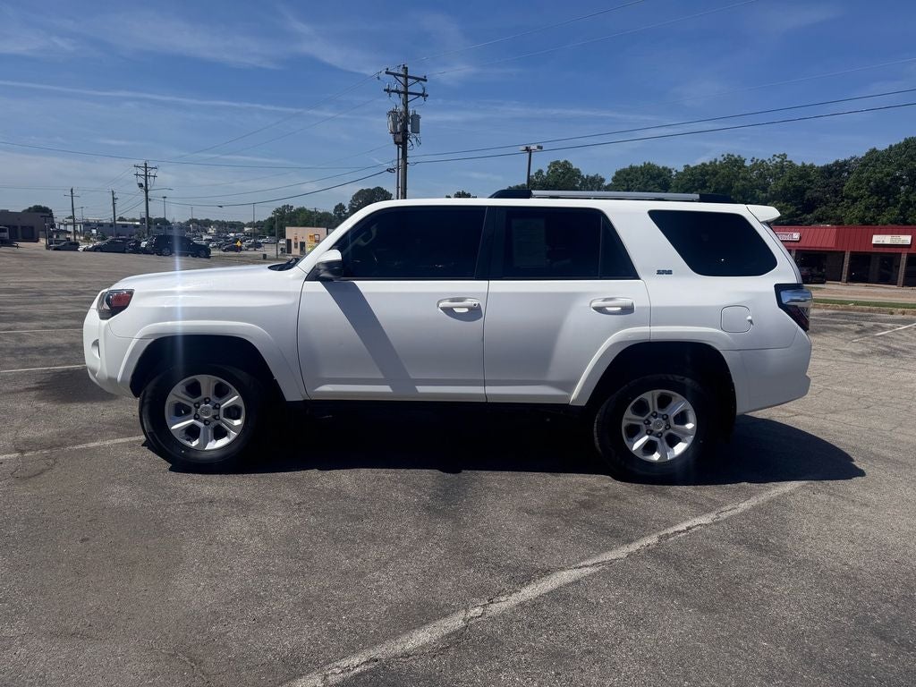 2022 Toyota 4Runner SR5