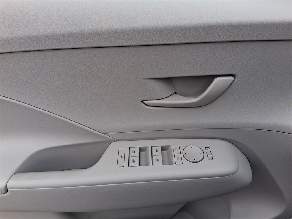 2026 Hyundai KONA SE FWD