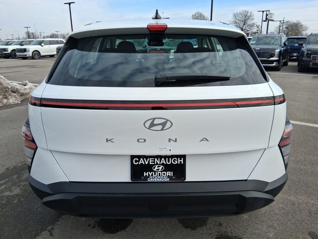 2026 Hyundai KONA SE FWD