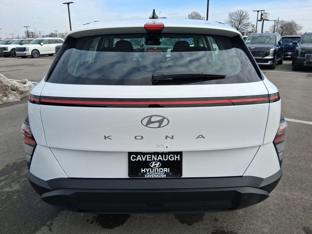 2026 Hyundai KONA SE FWD