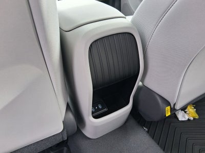 2026 Hyundai KONA SE AWD