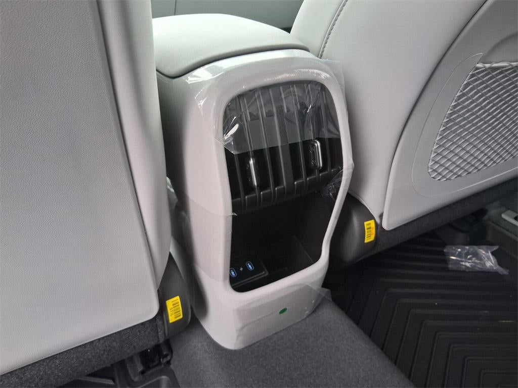 2026 Hyundai KONA SEL Premium FWD