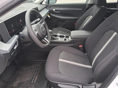 2025 Hyundai SONATA SE