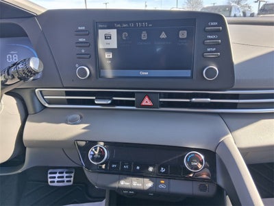 2025 Hyundai ELANTRA SEL Sport