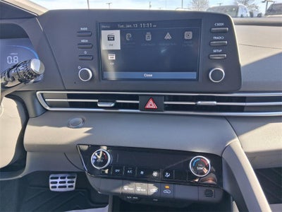 2025 Hyundai ELANTRA SEL Sport