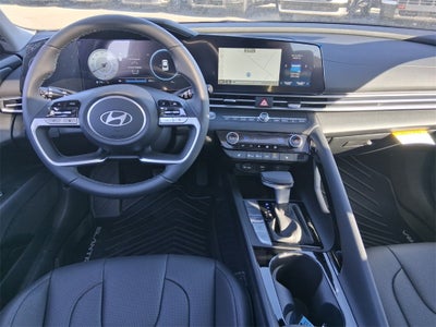 2025 Hyundai ELANTRA Limited