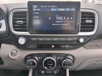 2025 Hyundai VENUE SEL