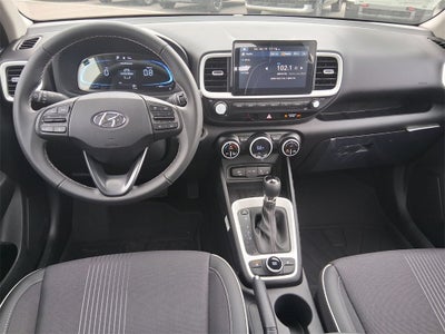 2026 Hyundai VENUE SEL W/Two-Tone Roof