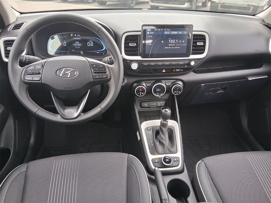 2026 Hyundai VENUE SEL W/Two-Tone Roof