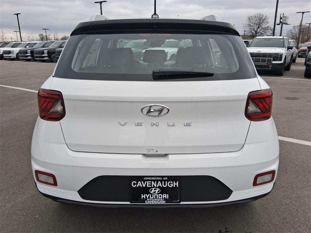 2026 Hyundai VENUE SEL W/Two-Tone Roof