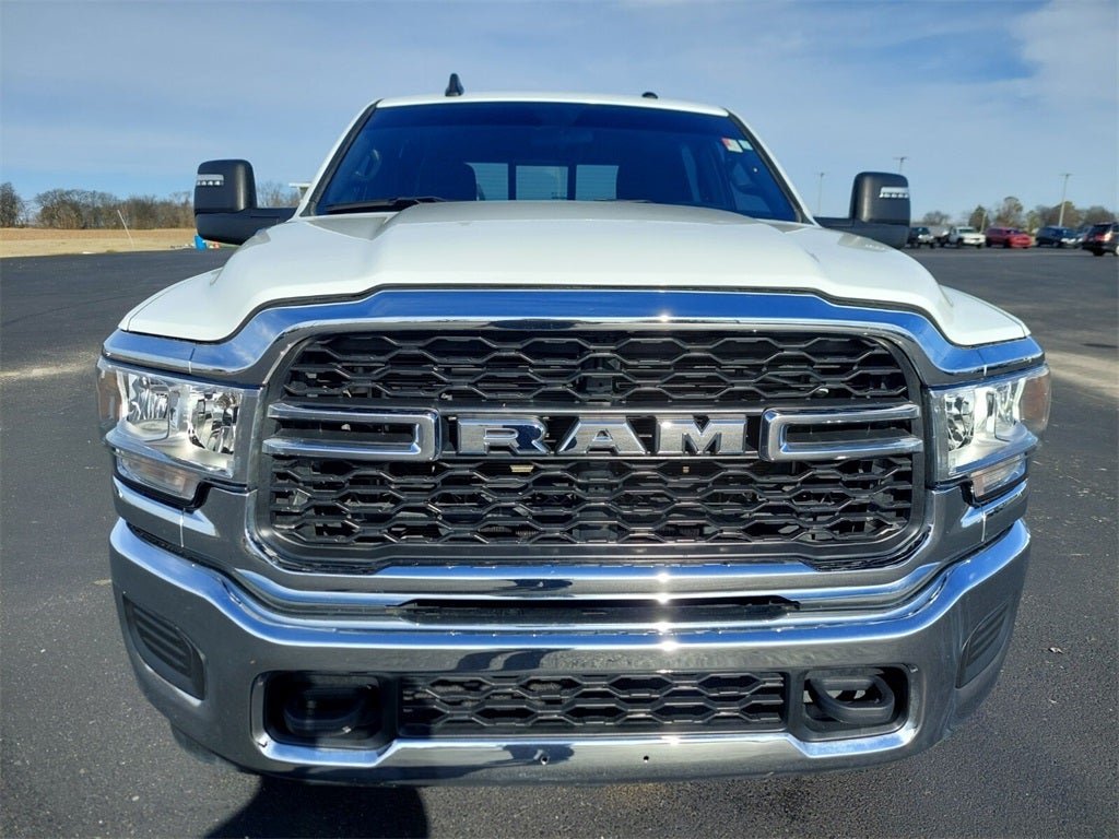 2024 RAM 2500 Tradesman Crew Cab 4x4 6'4' Box