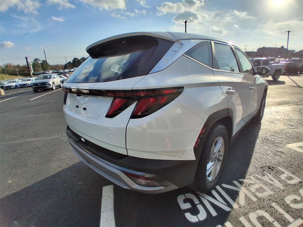 2026 Hyundai TUCSON SE FWD