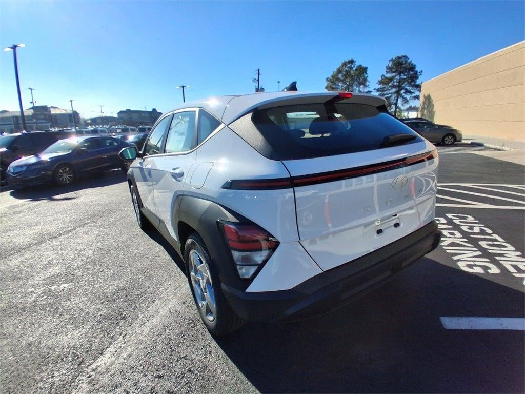 2026 Hyundai KONA SE FWD