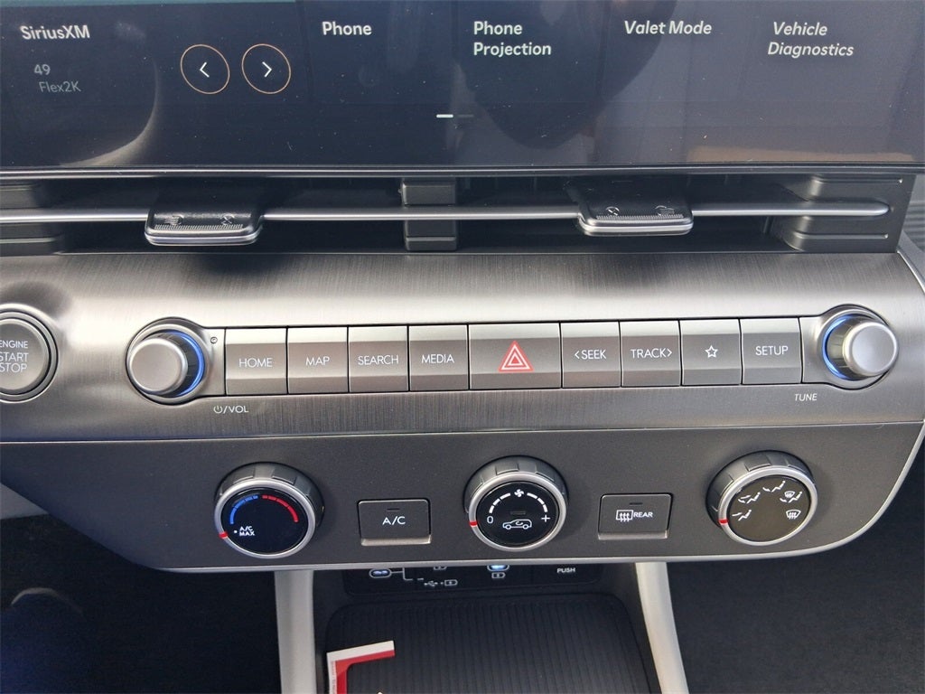 2026 Hyundai KONA SE FWD