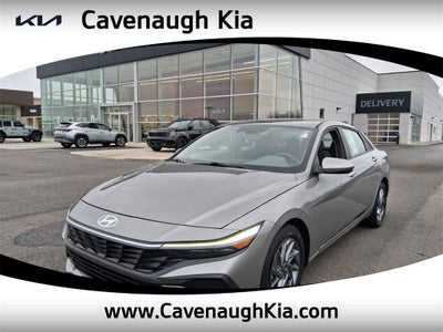 2024 Hyundai ELANTRA SEL